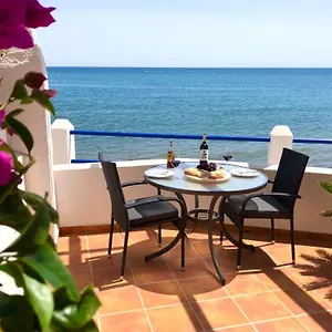 https://calahonda-beach-apartments.es-andalucia.com